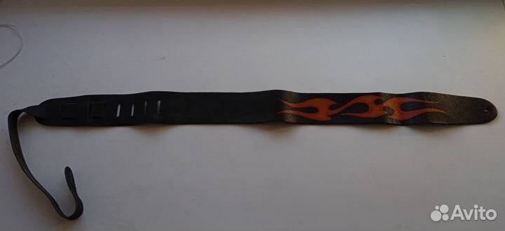 Гитарный ремень кожаный с принтом