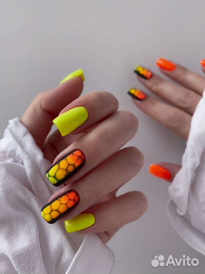 Маникюр, наращивание ногтей