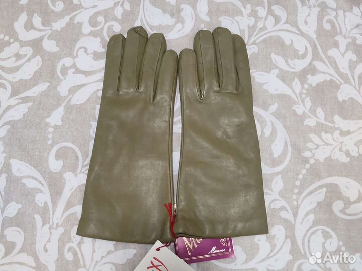 Женские кожаные перчатки