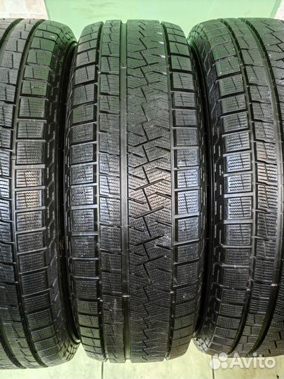 Pirelli Ice Asimmetrico 225/65 R17 102Q