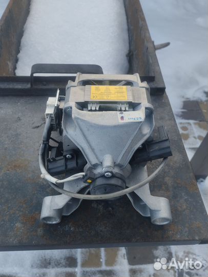 Электродвигатель для стиральной машины