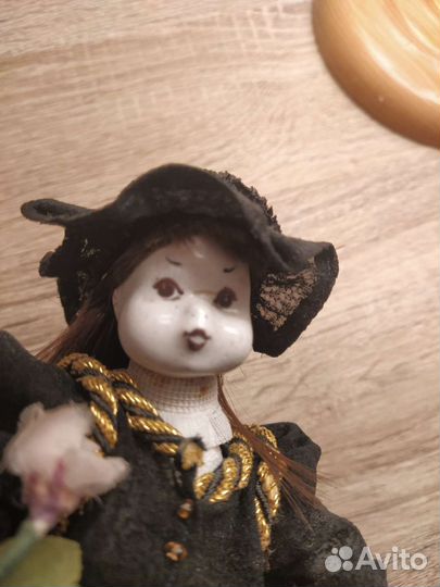 Кукла керамика фарфор