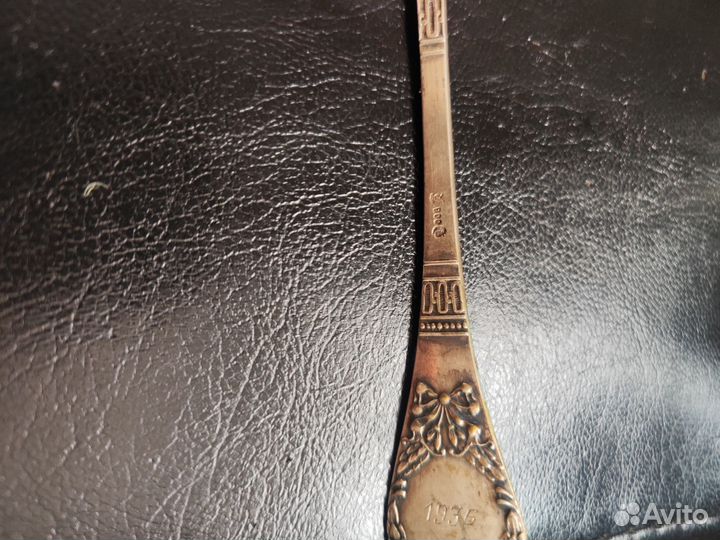 Вилка десертная серебро