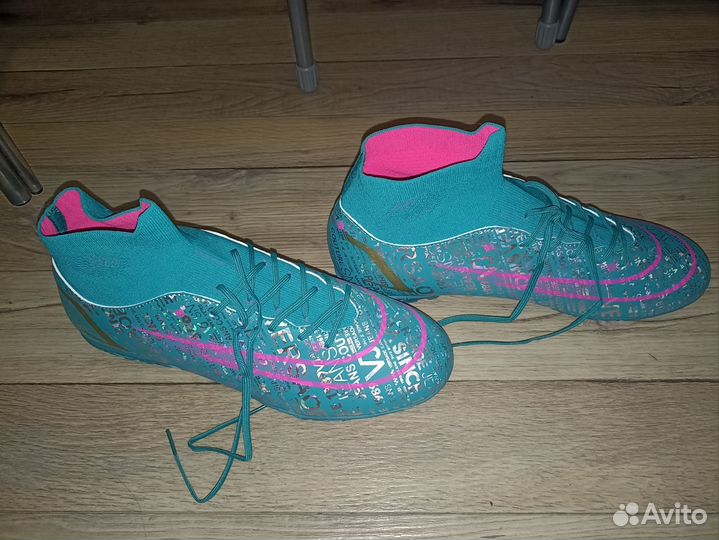 Футбольные бутсы 43 размер