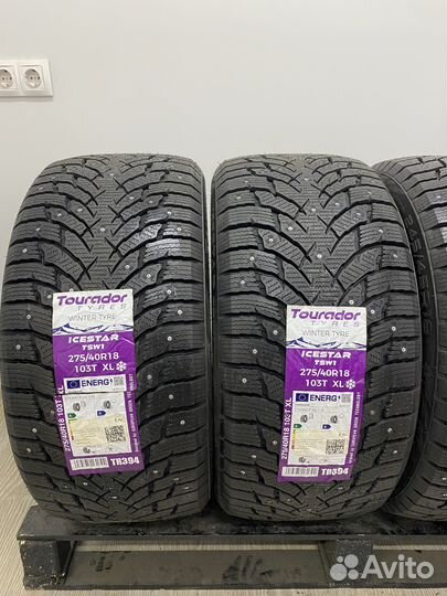 Tourador Ice Star TSW1 245/45 R18 и 275/40 R18 103T