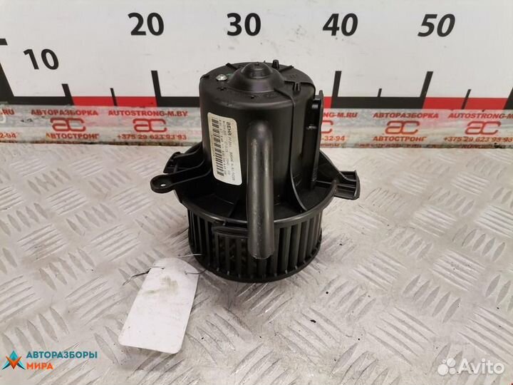 Моторчик печки Peugeot 307 2005 6441S6