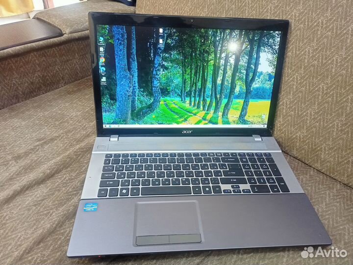 Acer 17.3ips/intel i5/SSD