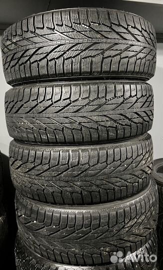 Nokian Tyres Hakkapeliitta R2 SUV 235/60 R18 107R