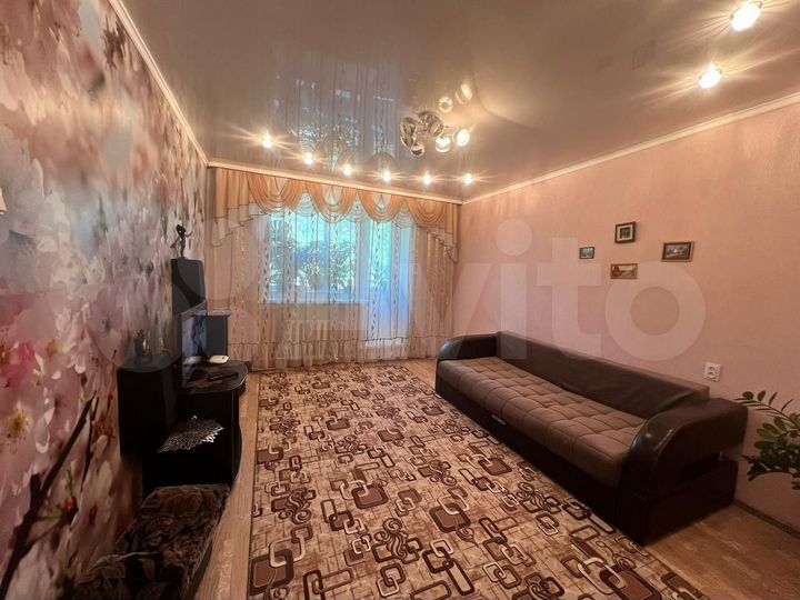 2-к. квартира, 53 м², 5/5 эт.