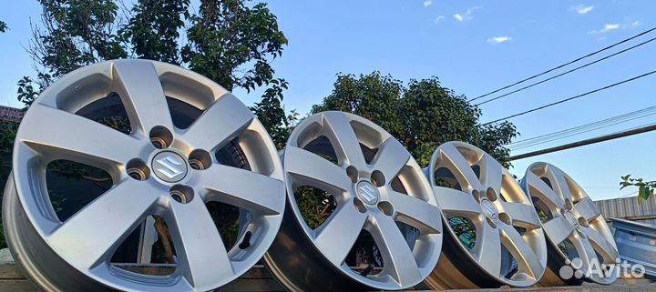 Оригинал Suzuki R15/4*100 ET+45