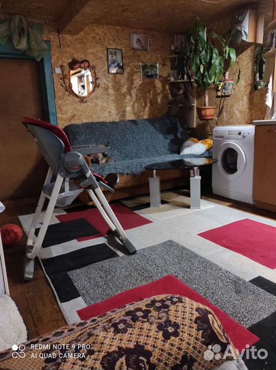 Стульчик для кормления и коляска