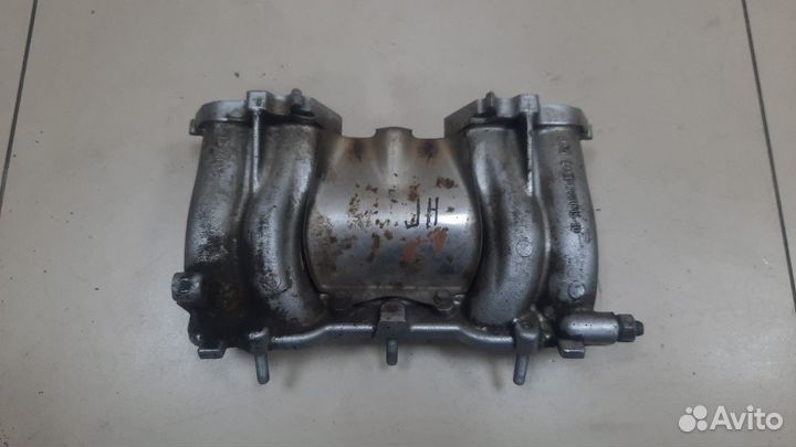 Коллектор впускной нижняя часть LADA 2111