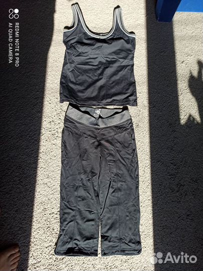 Спортивный костюм для фитнеса женский Размер L