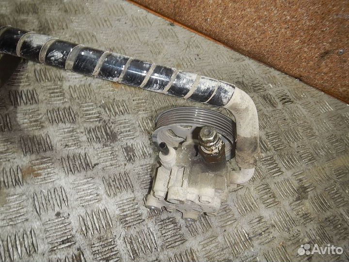 Насос гидроусилителя, Toyota -camry 30 (01-06)