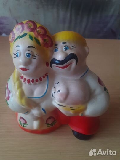 Статуэтка- Копилка для денег