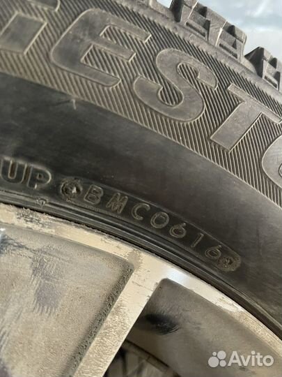 Bridgestone Blizzak VRX 225/55 R17 97S