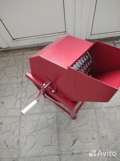 Ручная корморезка