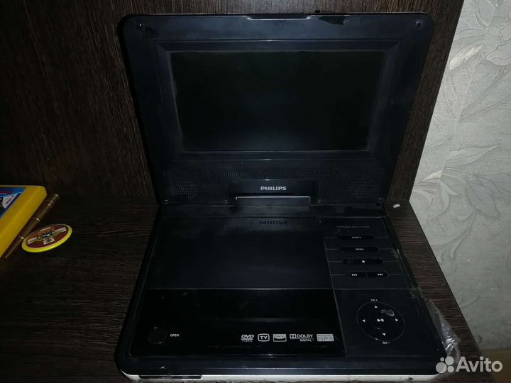 Портативный видеопроигрыватель dvd Philips