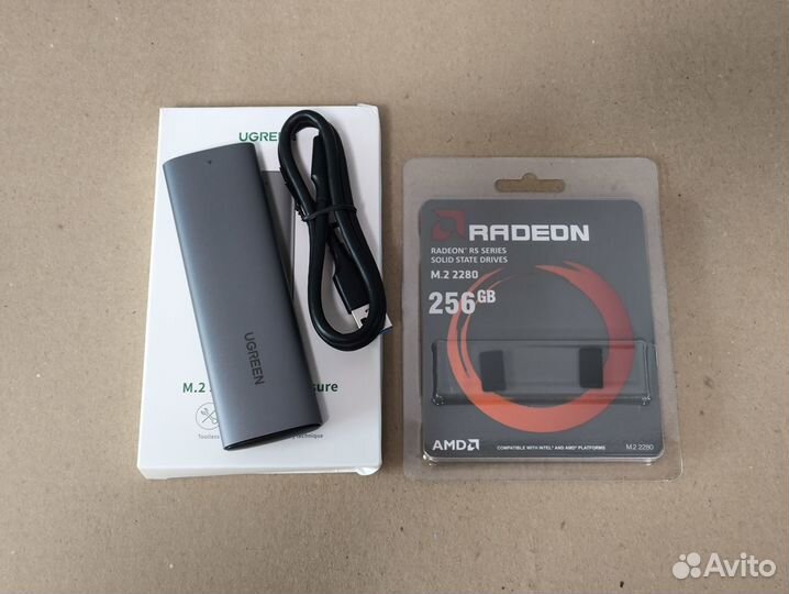Внешний SSD диск Radeon 256Gb Ugreen CM400 M.2