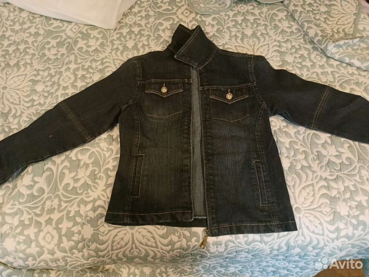 Джинсовая куртка