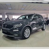 Volkswagen T-Roc 1.5 AMT, 2020, 87 000 км, с пробегом, цена 2 599 000 руб.