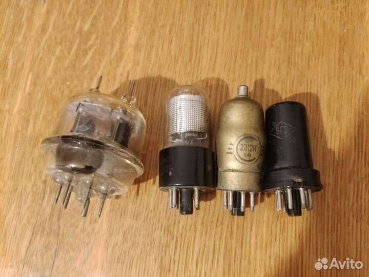 Радиолампы СССР (20 моделей)