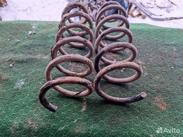 Пружины задние Пежо 406 седан 2000г