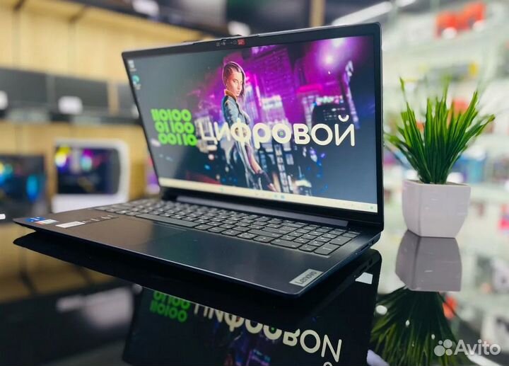 Мощный ноутбук Lenovo Core I5-1235U/DDR4-16/SSD