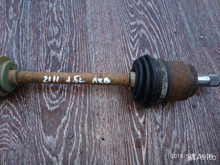 Полуось передняя левая для VAZ 2111