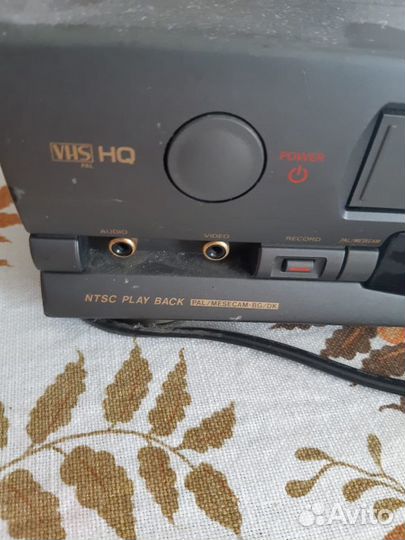 Видеомагнитофон