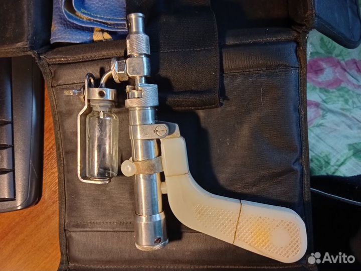 Инъектор механический безигольный би-7М