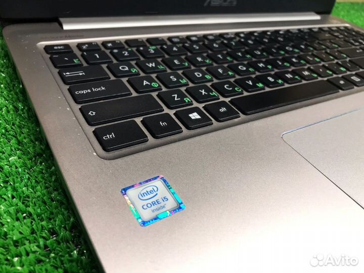 Ноутбук Asus i5