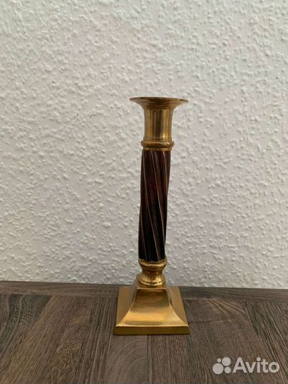 Подсвечник, латунь/дерево. Европа,винтаж