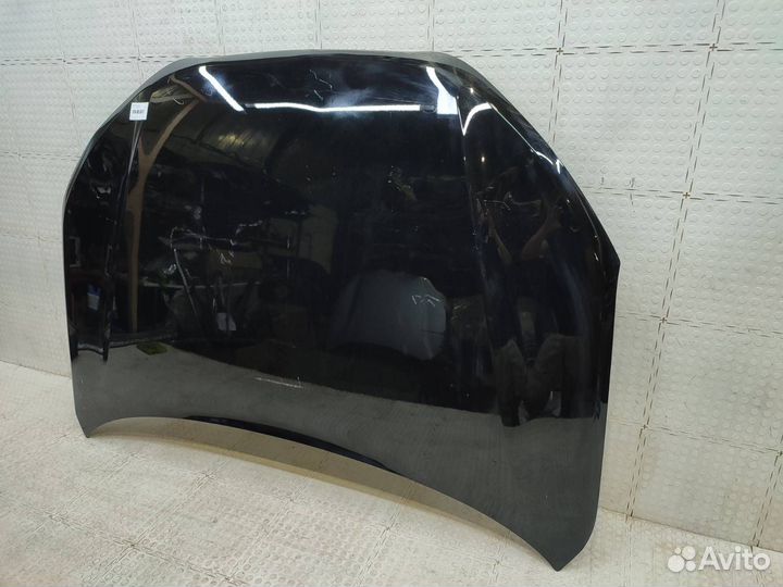 Капот LADA Granta 2018