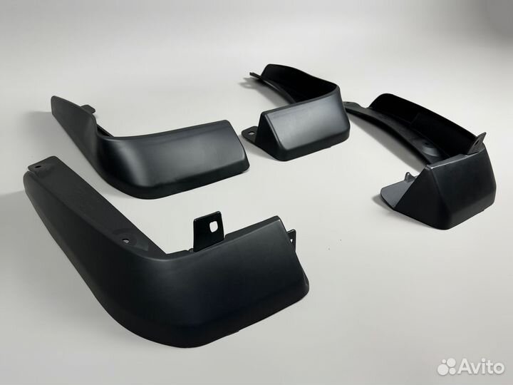 Брызговики Honda Vezel RU 2013-2018г