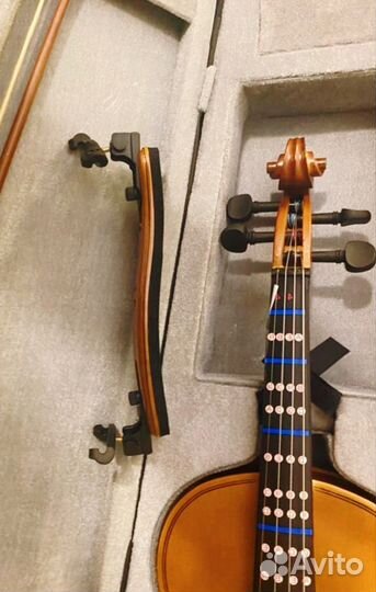 Скрипка акустическая