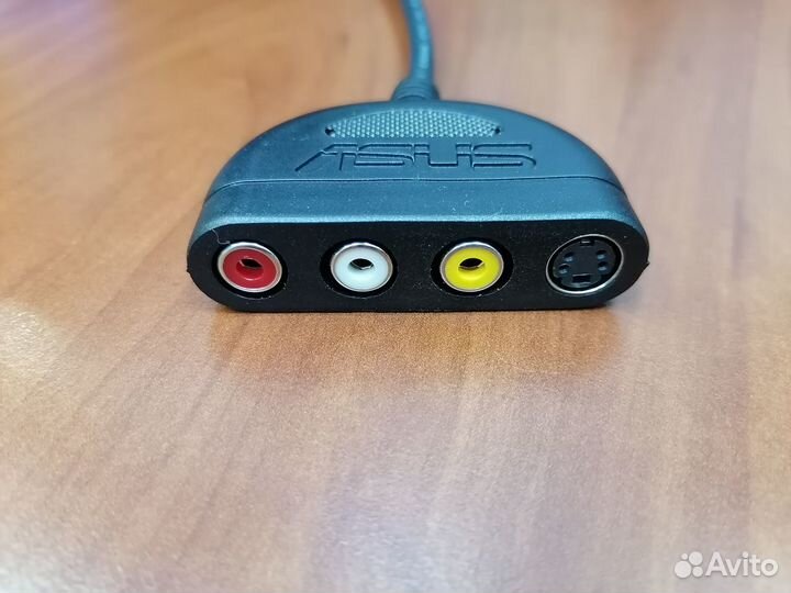Аудио/видео адаптер (AV/S-Video) asus