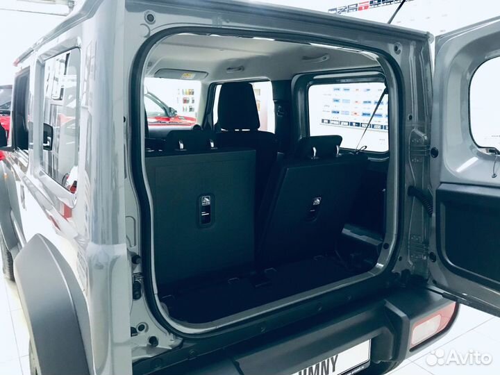 Suzuki Jimny 1.5 AT, 2023