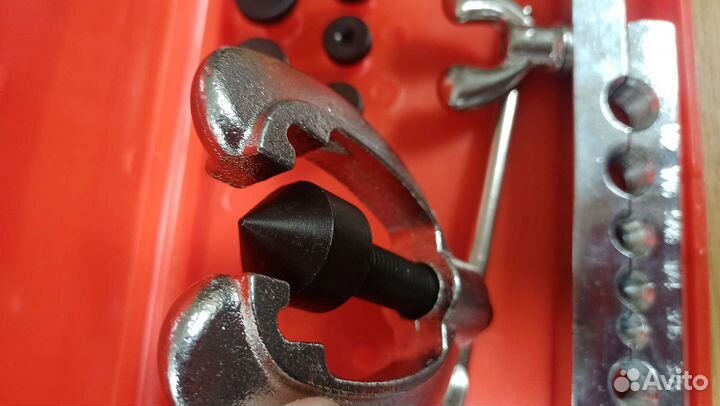 Набор для развальцовки тормозных трубок 9 пр