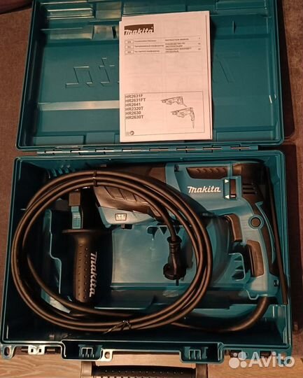 Перфоратор 3-х режимный SDS+ Makita HR2630 новый