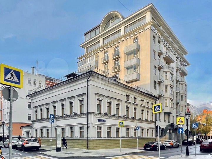 Здание офис