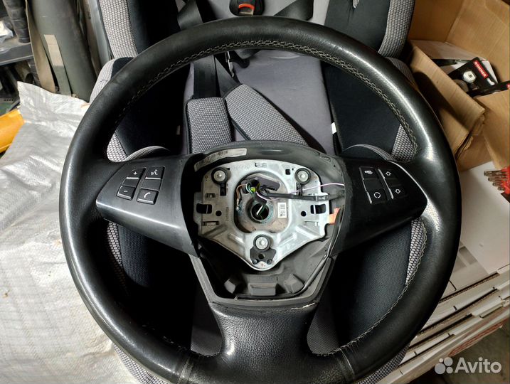 Руль на bmw x5 е70