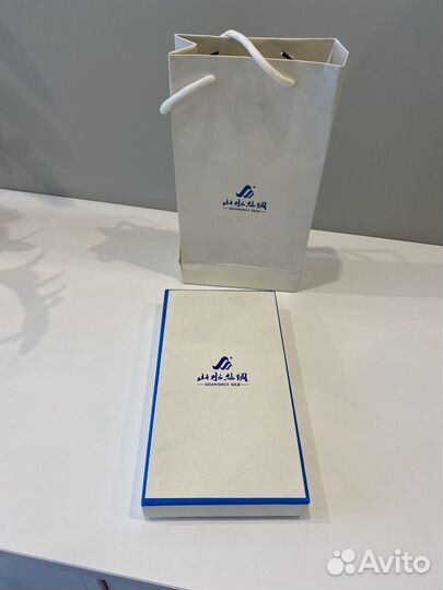 Галстук из шелка