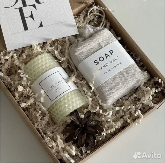 Подарочный бокс