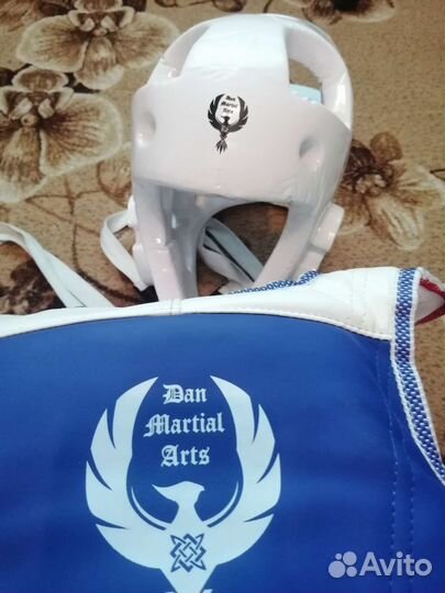 Добок и защита для таэквондо
