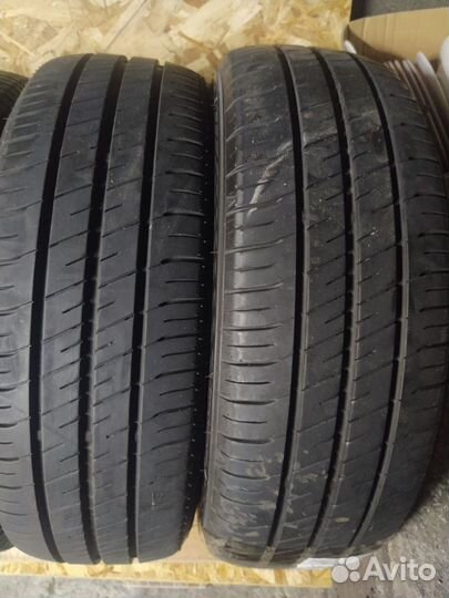 Goodyear EfficientGrip Eco EG02 175/55 R15 77V