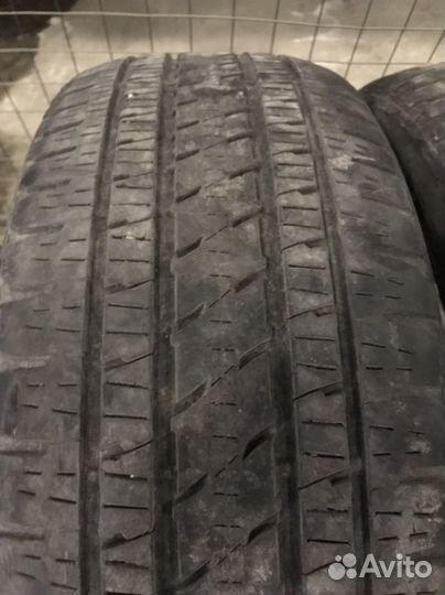 Bridgestone Dueler H/L 285/45 R22