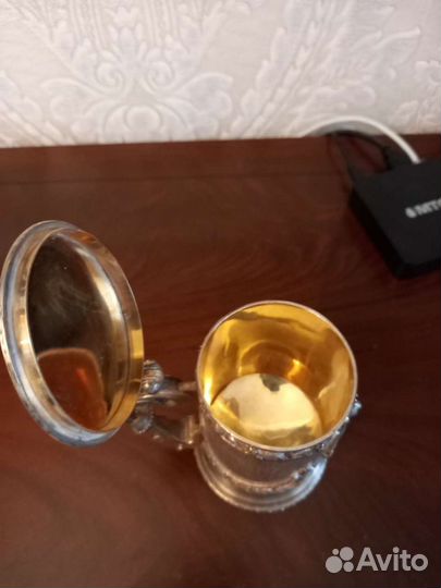 Большая пивная кружка