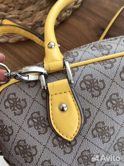 Сумка guess оригинал