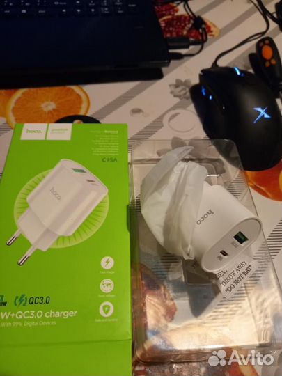 Мощный зарядник на iPhone и android